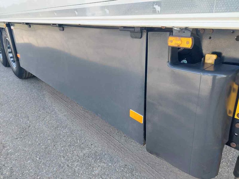 Schmitz Ostatní SKO 24 Thermo King SLXi 300 - fotka 27 z 52