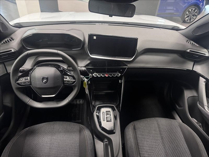Peugeot 2008 (2026) 1,2 BUSINESS Hybrid 110 e-DCS6 - fotka 4 z 4