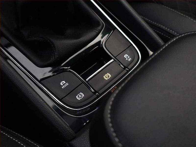 Škoda Karoq (2019) Style 2.0 TDI, Kůže, Tempomat - fotka 16 z 19