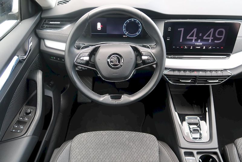 Škoda Octavia (2022) Combi Style Exclusive 2,0 TDi/ - fotka 20 z 35