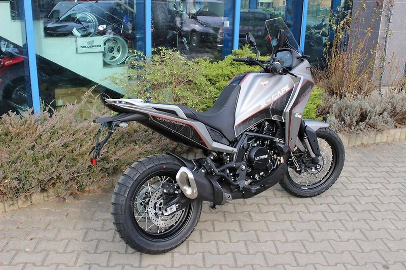 Moto Morini X-Cape 650 (2025) NYNÍ AKČNÍ CENA - fotka 3 z 8