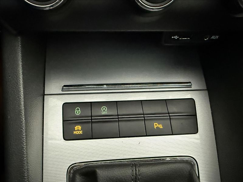 Škoda Octavia 1,4   TSI 110kW,SERVISKA,ČR - fotka 22 z 28