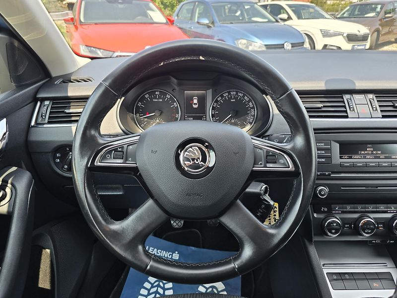 Škoda Octavia 5Hb 1.4 TSI ELEGANC 100% STAV  - fotka 24 z 24