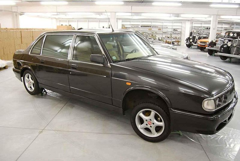 Tatra 613-K měla veřejnou premiéru před 35 lety