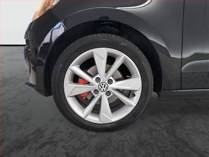 Volkswagen up! (2014) 1.0 MPI - fotka 15 z 16