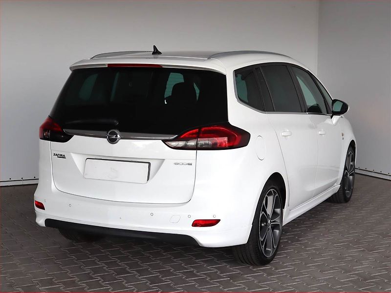 Opel Zafira (2015) 1.6 CDTI, Serv.kniha, Tempomat - fotka 5 z 18