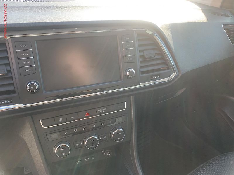 Seat Ateca (2019) 1.5TSi, Style, navi - fotka 15 z 21