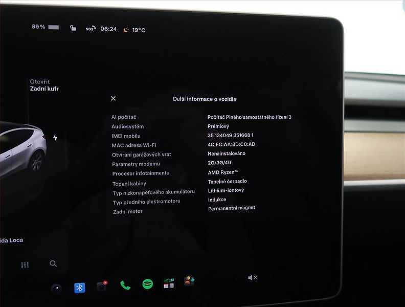Tesla Model Y (2023) Long Range AWD 79kWh, SoH 92% - fotka 27 z 33