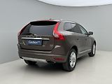 Volvo XC60 D5 AWD SUMMUM AUT CZ - náhled 12