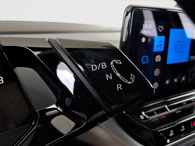 Volkswagen ID.4 (2020) Pro Perf. (82 kWh), SoH 82% - fotka 13 z 34