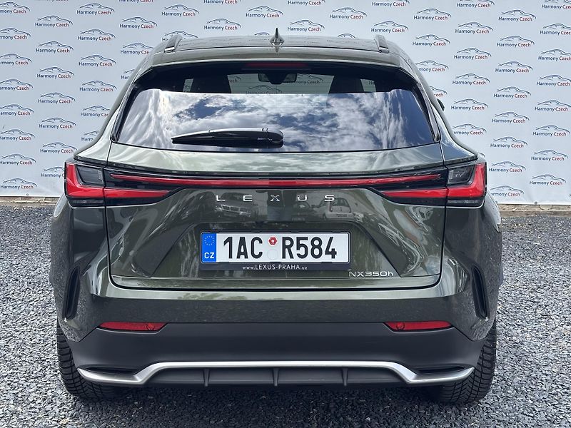 Lexus NX 350h (2024) 2.5HSD, 4x4, F-Sport top, ČR - fotka 7 z 21