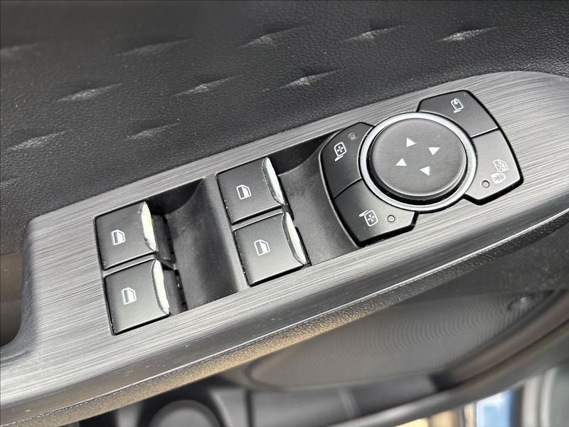 Ford Kuga 1,5 EcoBlue 88kW Titanium X - fotka 27 z 49