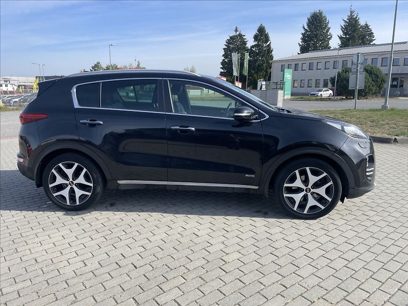 Kia Sportage 1,6 GDi 130kw 4x4 GT-Line CZau - fotka 5 z 39