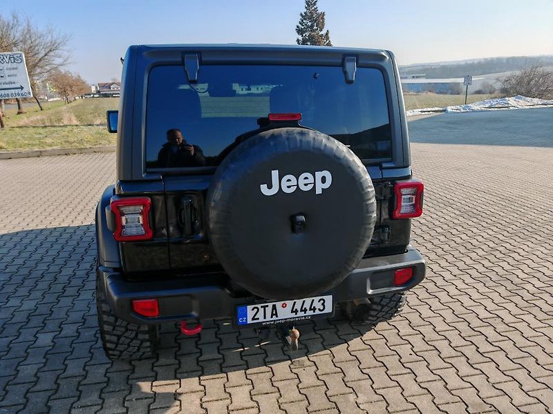 Jeep Wrangler 2.0T Rubicon,CZ,2xStřecha - fotka 5 z 43