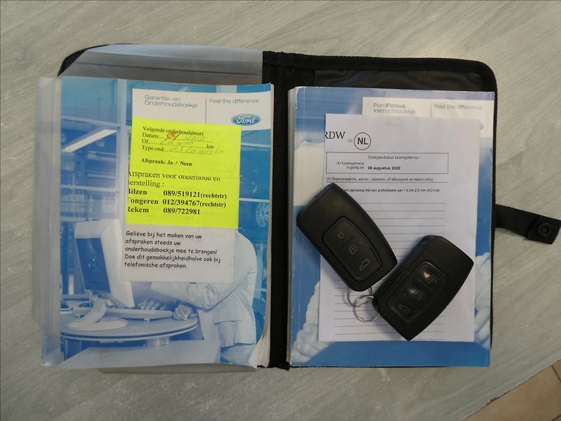 Ford Focus 1,6 i 16V 74kW - fotka 43 z 43