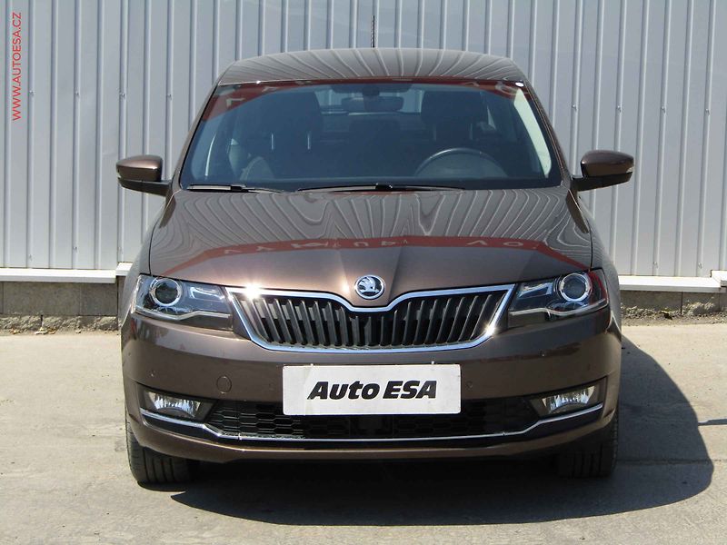 Škoda Rapid (2019) 1.0 TSi, 2.maj,ČR, Style - fotka 2 z 21