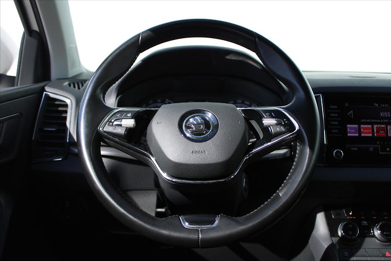 Škoda Karoq 2.0TDI 110kW 1MAJ. ČR - fotka 13 z 27