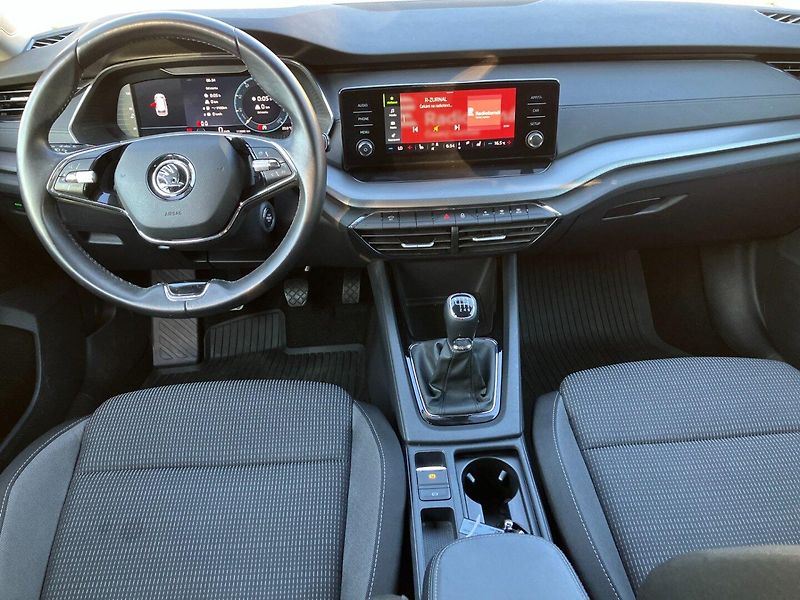 Škoda Octavia (2023) 2.0TDI AMBITION PLUS NOVÉ ČR - fotka 19 z 28