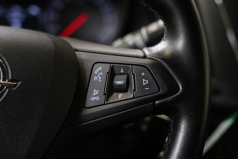 Opel Zafira - fotka 16 z 24