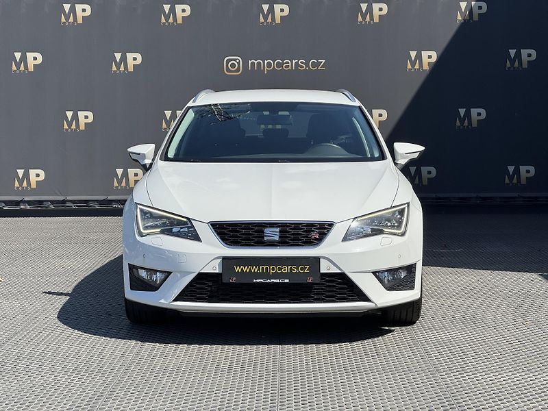 Seat Leon (2016) 1.4TSi 92kW MAN FR, RZV - fotka 2 z 45