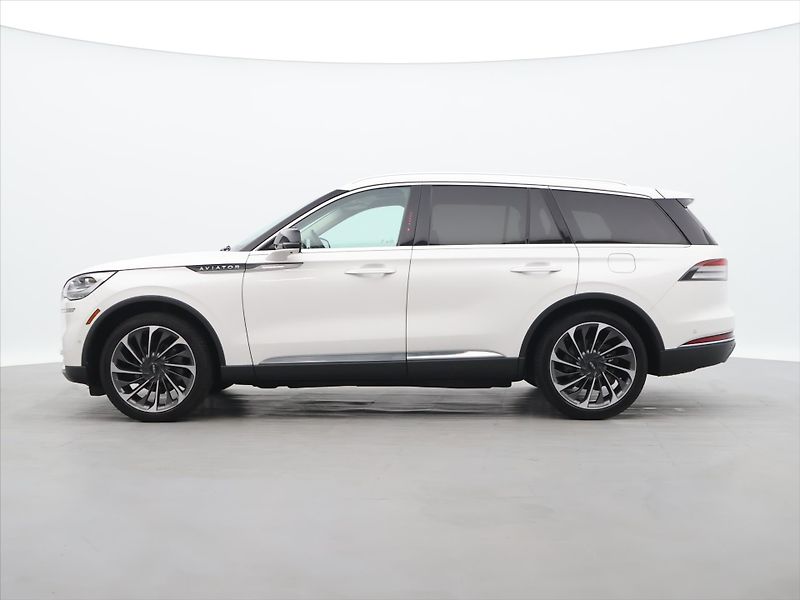 Lincoln Aviator 3,0 EvoBoost V6 AWD CZ - fotka 4 z 43
