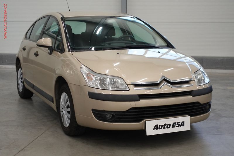 Citroën C4 (2008) 1.4 - fotka 1 z 3