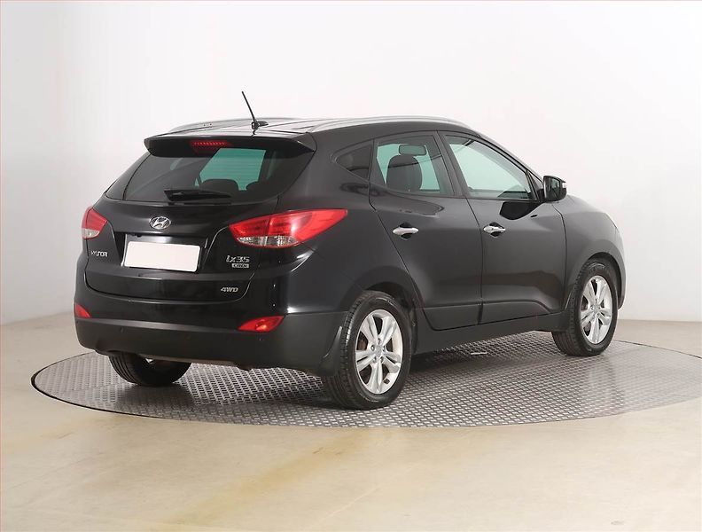 Hyundai ix35 (2011) 2.0 CRDi, 4X4, Serv.kniha - fotka 5 z 19