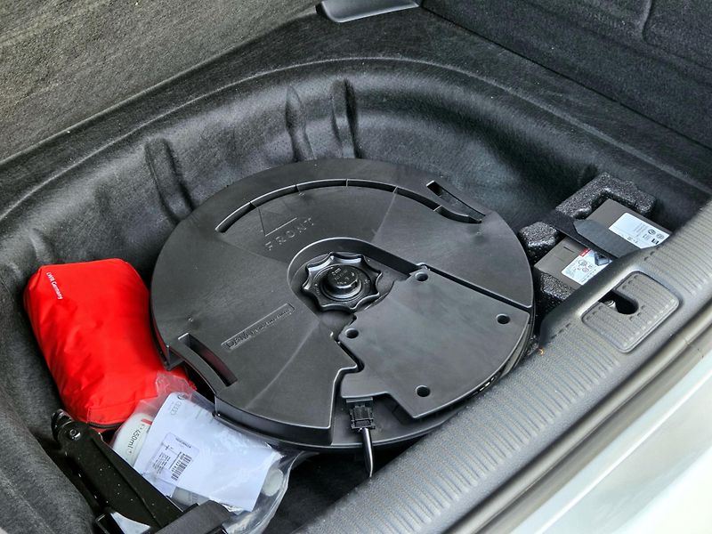 Audi A3 1,4TFSi S-tron, ROZVODY,SERV  - fotka 13 z 43