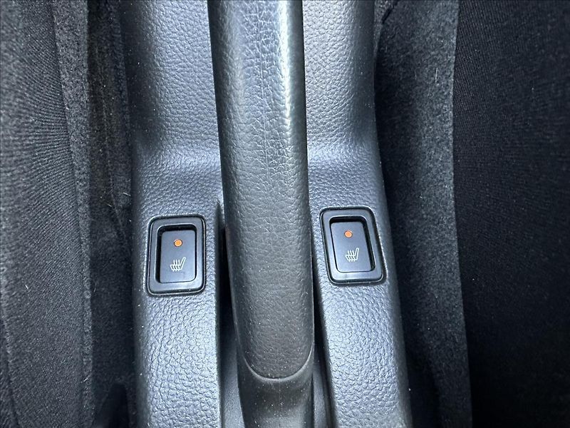 Suzuki Swift 1,2 4x4 - fotka 16 z 18