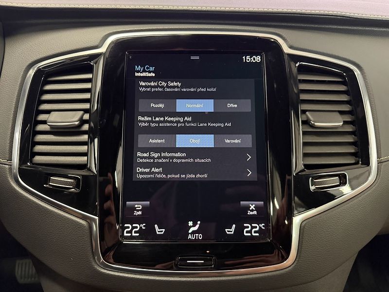 Volvo XC90 B5 AWD INSCRIPTION, ACC, LED, - fotka 18 z 30