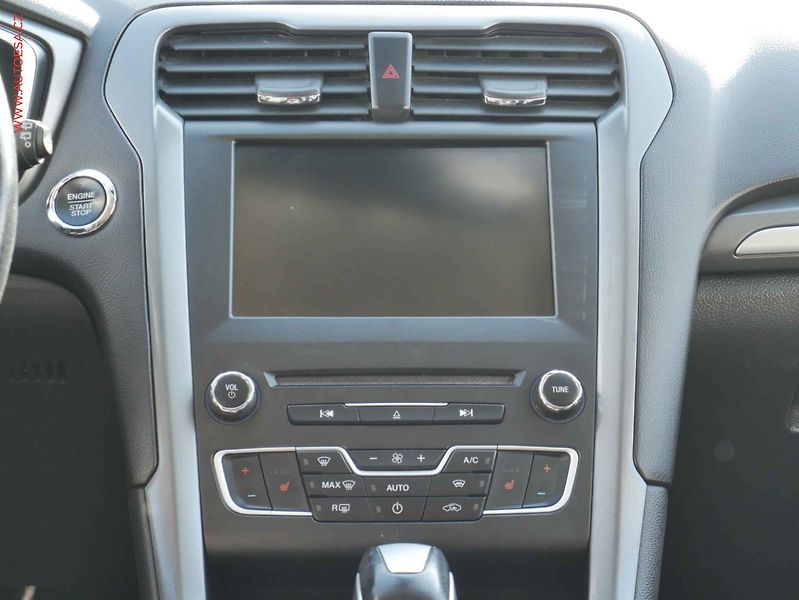 Ford Mondeo (2016) 2.0 TDCi, ČR, AT - fotka 11 z 19