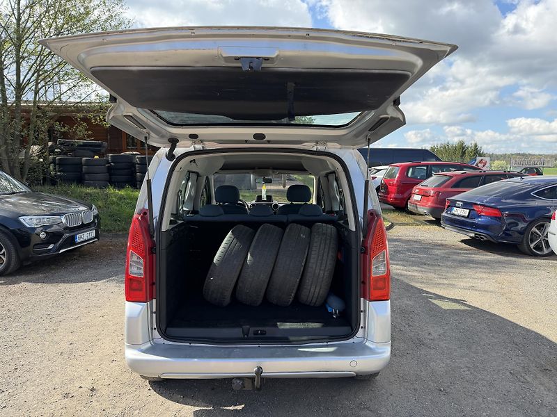 Citroën Berlingo 1.6 HDI - fotka 9 z 20