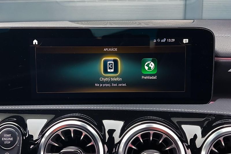 Mercedes-Benz CLA (2022) AMG CLA 45 s 4Matic+ - fotka 88 z 121