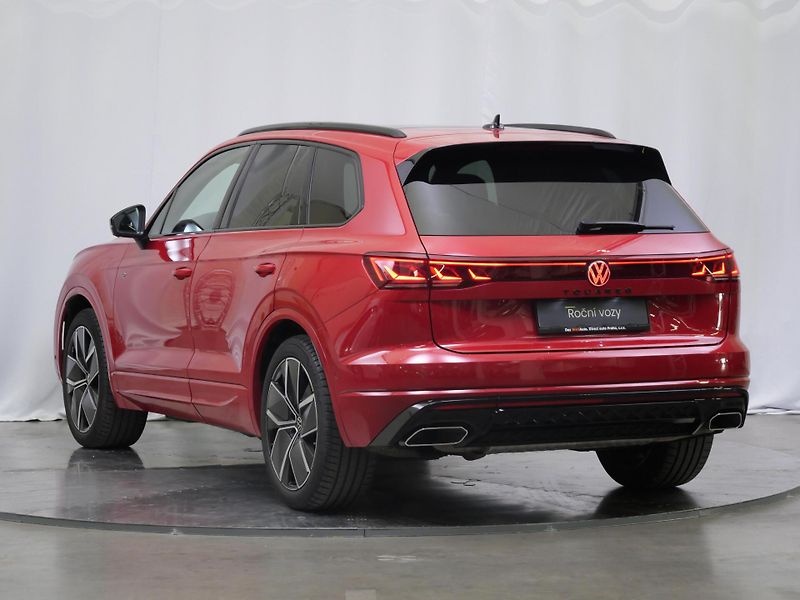 Volkswagen Touareg - fotka 7 z 30
