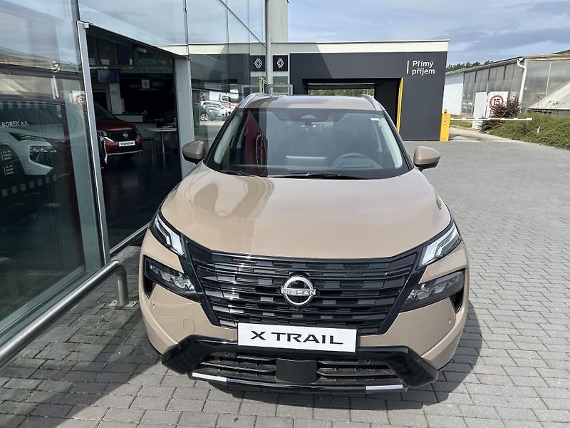 Nissan X-Trail (2026) E-POWER 213HP 4x4 Tekna 7 míst - fotka 2 z 6