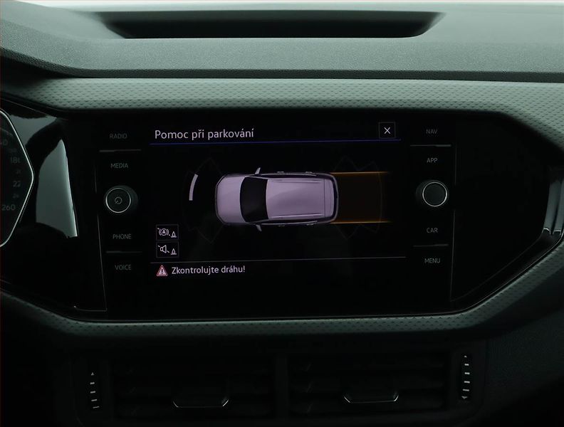 Volkswagen T-Cross (2022) Life 1.0 TSI, Serv.kniha - fotka 15 z 15