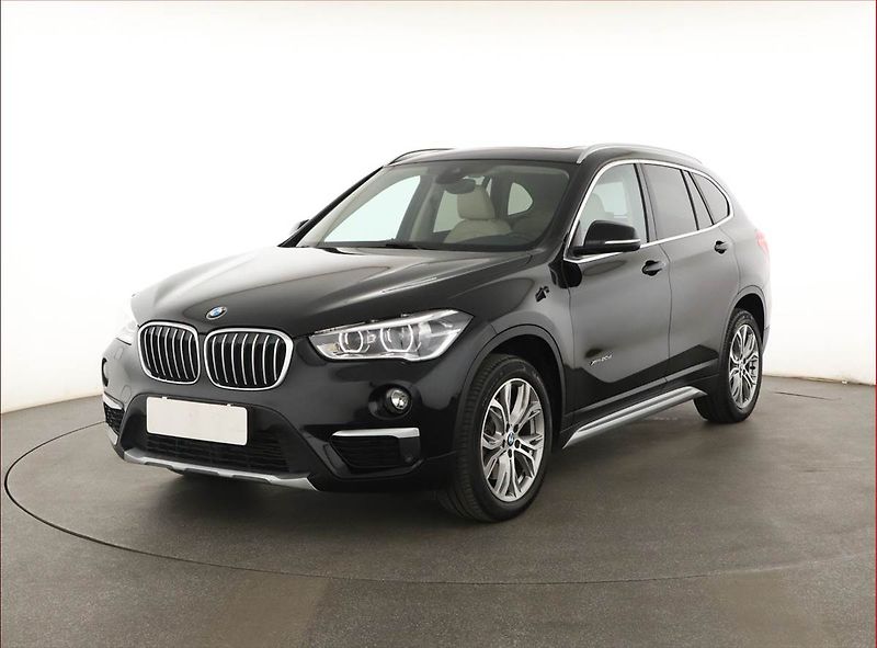 BMW X1 (2017) xDrive20d, 4X4, Automat - fotka 2 z 20