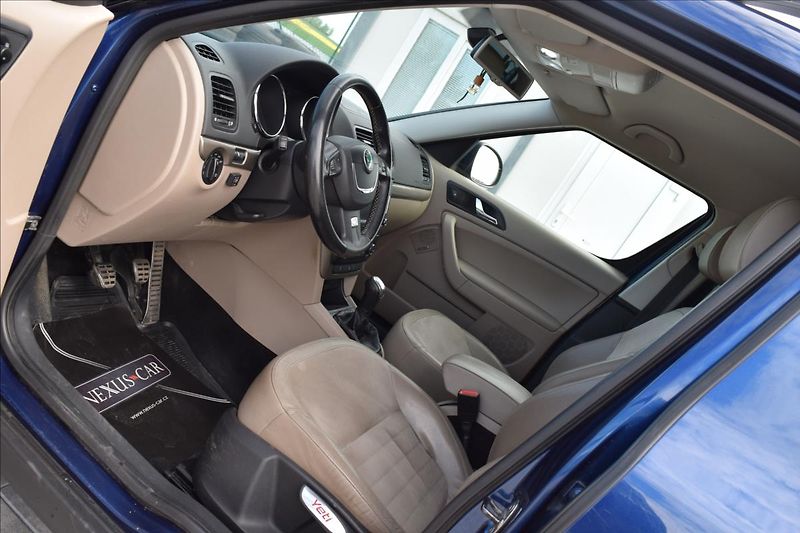 Škoda Yeti 1,8 TSI 118KW 4X4 TAŽNÉ LPG - fotka 15 z 51