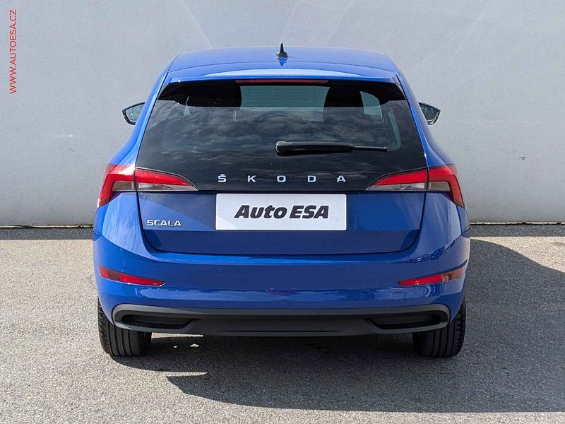 Škoda Scala (2023) 1.0 TSi, 2.maj,ČR, DSG, DIGI - fotka 5 z 15
