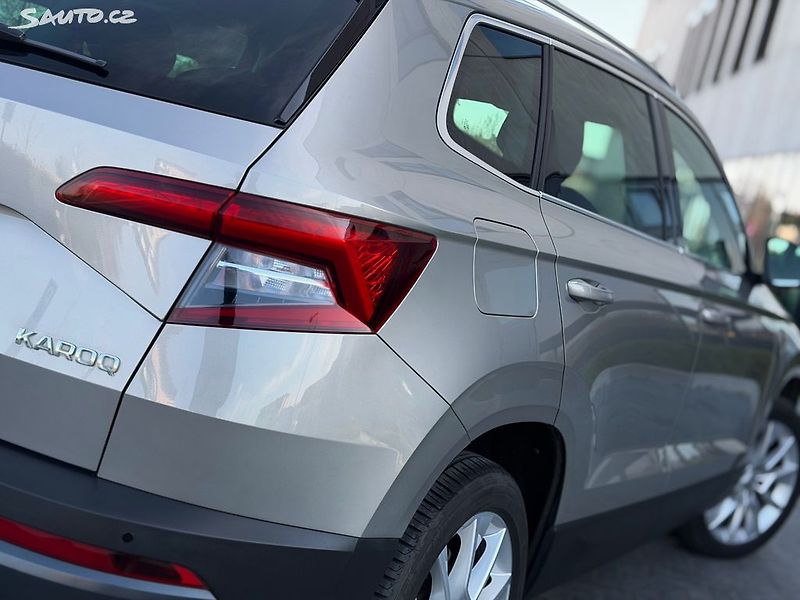 Škoda Karoq 1.5 tsi 110 kw/STYLE/manual - fotka 10 z 21
