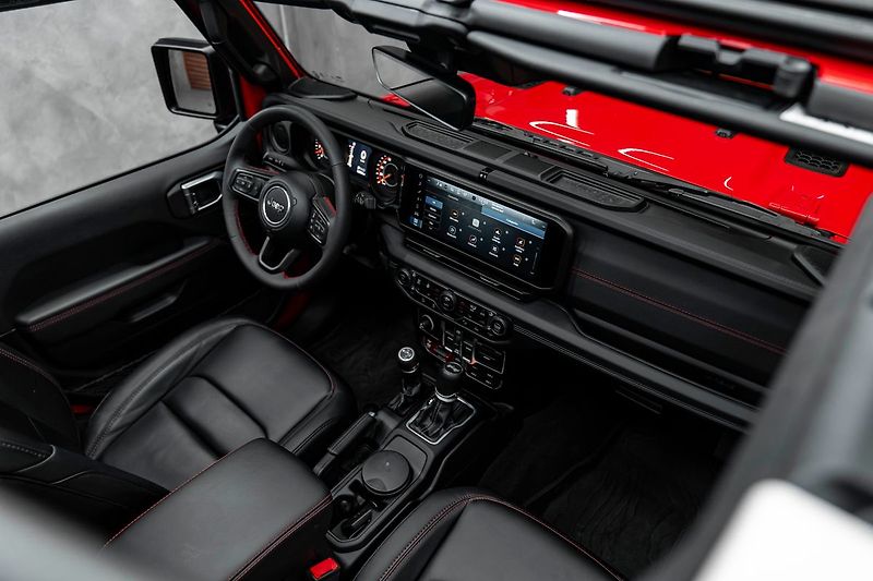 Jeep Wrangler Rubicon - fotka 24 z 27