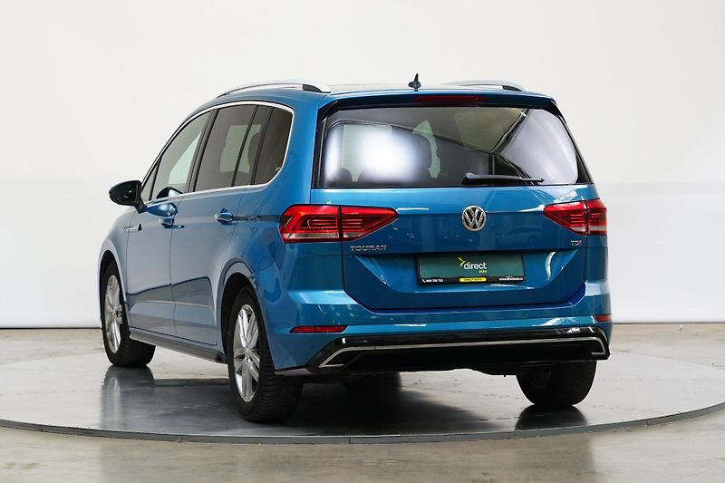 Volkswagen Touran - fotka 7 z 27