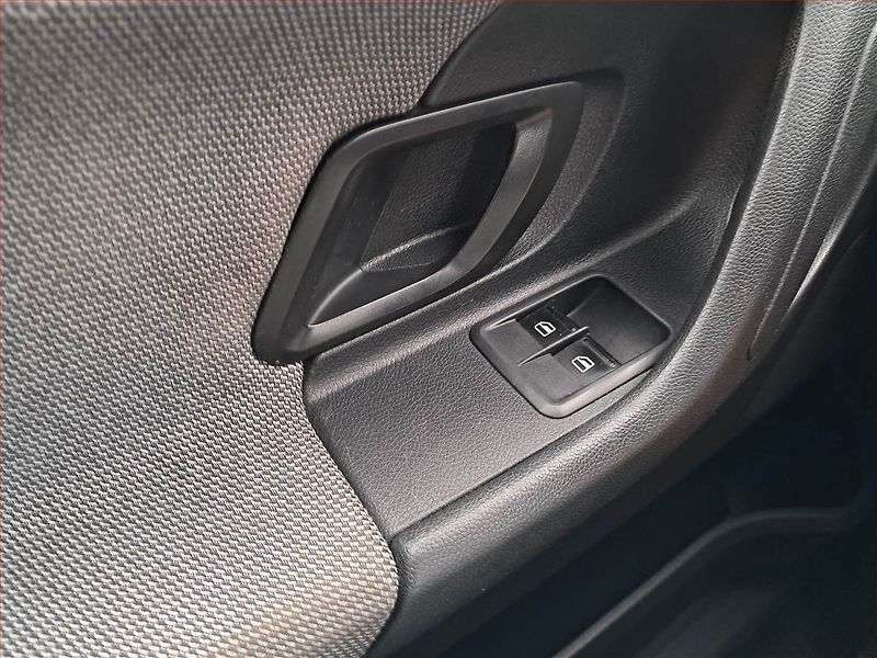 Škoda Roomster (2012) 1.2 TSI, po STK - fotka 15 z 15