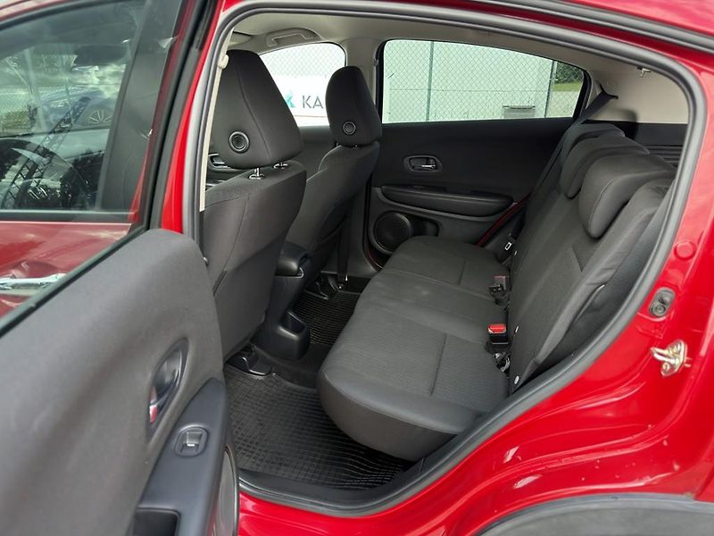 Honda HR-V 1.5 i-VTEC 96 kW 37tkm ČR - fotka 7 z 27