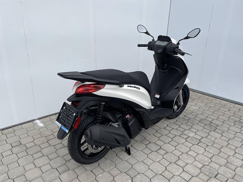 Piaggio (2026) Medley 125 S ABS EU5+ - fotka 3 z 10