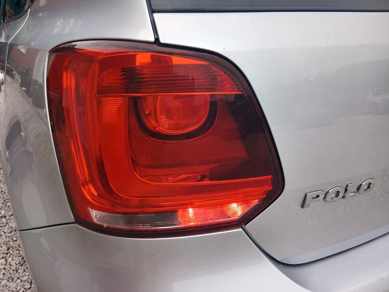 Volkswagen Polo 1.4i KLIMA ALU - fotka 26 z 27