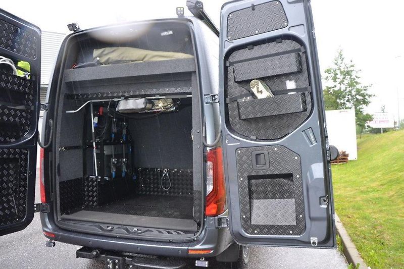 Mercedes-Benz Sprinter Sprinter 319  Camper V6 4x4 - fotka 24 z 86