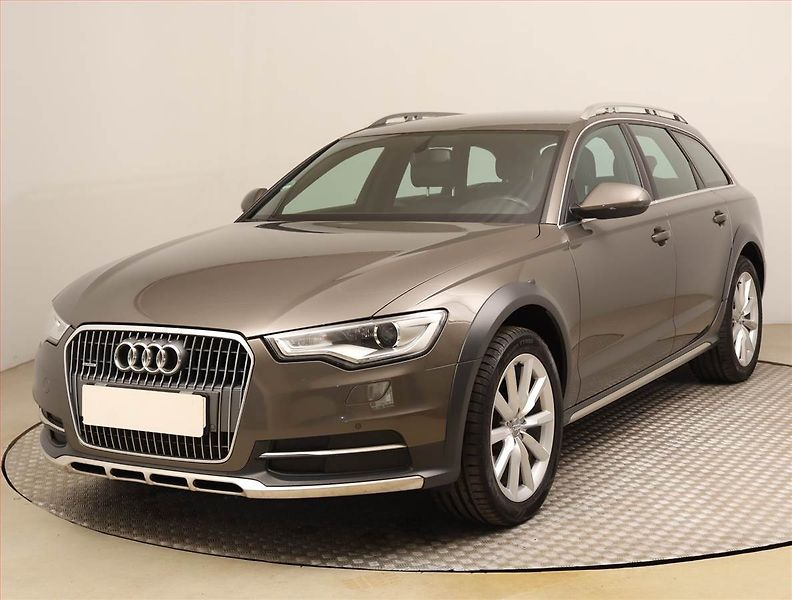 Audi A6 Allroad (2012) 3.0 TDI, 4X4, Automat - fotka 2 z 22
