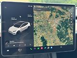 Tesla Model Y Long Range AWD Tažné SoH 93% - náhled 13