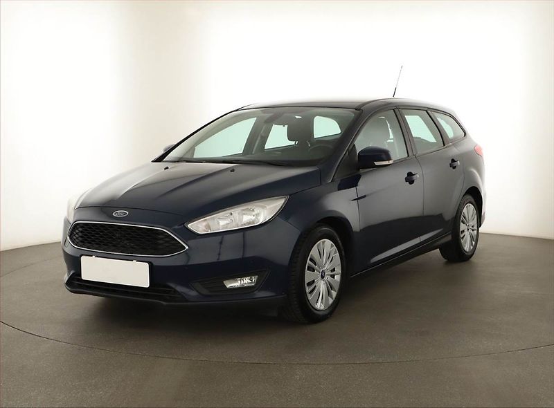 Ford Focus (2016) 1.5 TDCi, Serv.kniha, Tempomat - fotka 2 z 12